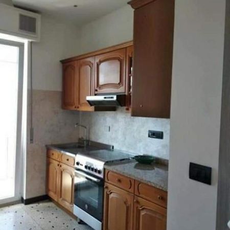 Appartamento Ad Un Passo Dal Mare Savona Esterno foto